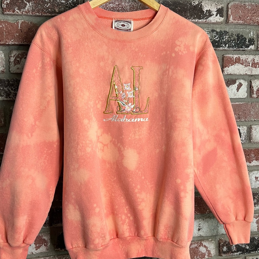 Vintage Women’s Alabama State Floral Appliqué bleach Tiedye crewneck Sweatshirt